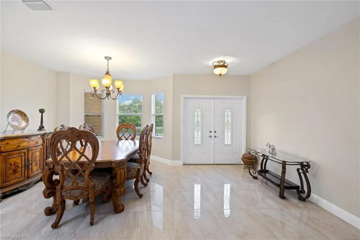 3620  34th SE AVE, Naples, FL 34117