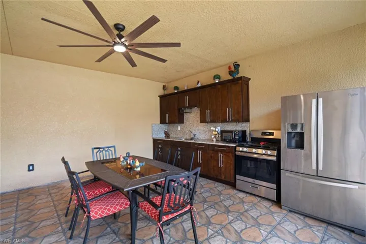 3620  34th SE AVE, Naples, FL 34117