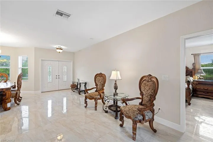 3620  34th SE AVE, Naples, FL 34117