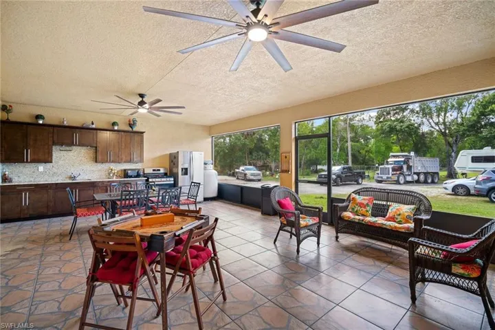 3620  34th SE AVE, Naples, FL 34117