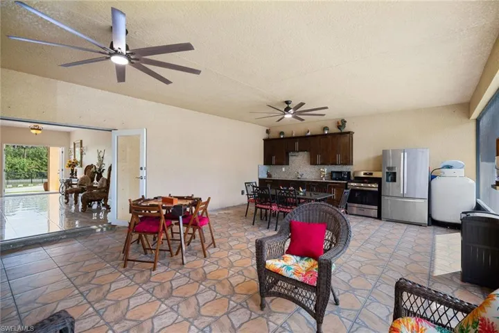 3620  34th SE AVE, Naples, FL 34117