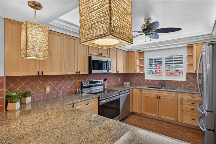 4387 Bowsprit Ct 1b, Fort Myers, Florida 33919