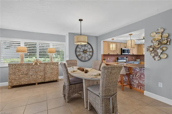 4387 Bowsprit Ct 1b, Fort Myers, Florida 33919