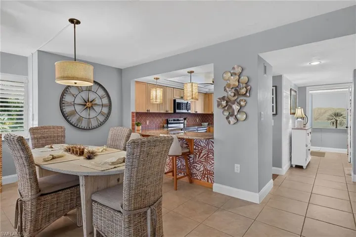 4387 Bowsprit Ct 1b, Fort Myers, Florida 33919