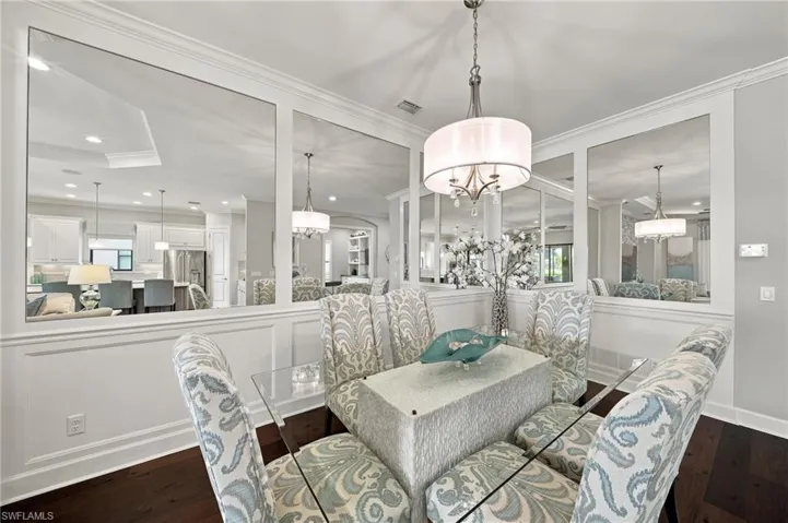 9392 Terresina Dr, Naples, Florida 34119