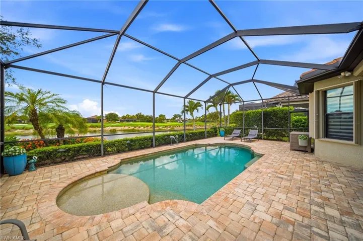 9392 Terresina Dr, Naples, Florida 34119