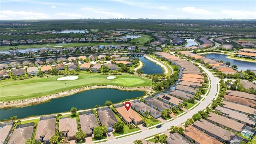 9392 Terresina Dr, Naples, Florida 34119