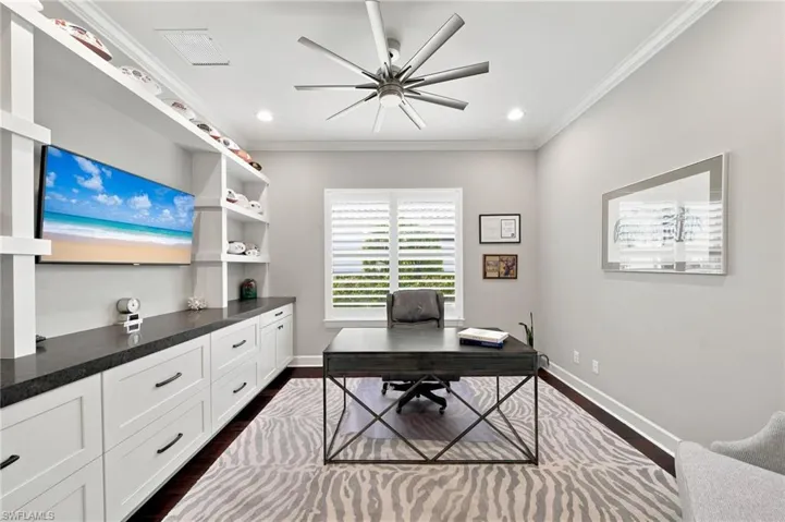9392 Terresina Dr, Naples, Florida 34119