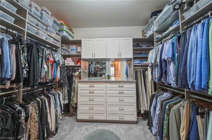 9392 Terresina Dr, Naples, Florida 34119
