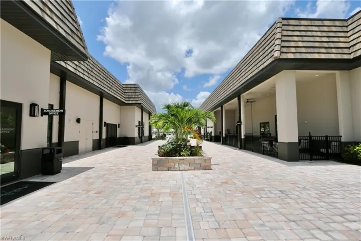 View of surrounding community