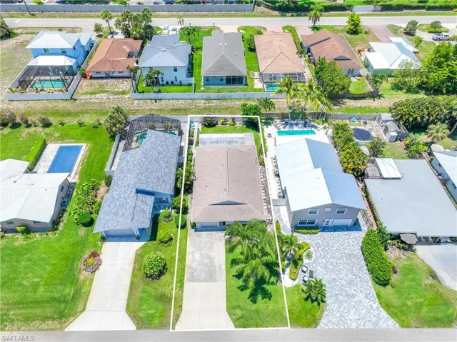 View of birds eye view of property