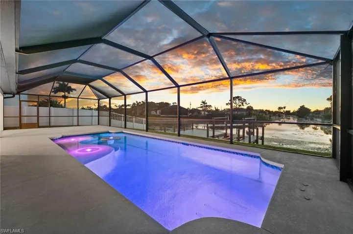 Light up the pool any way you want!