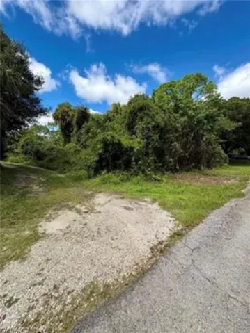 321 Jackson Ave, Lehigh Acres, Florida 33936