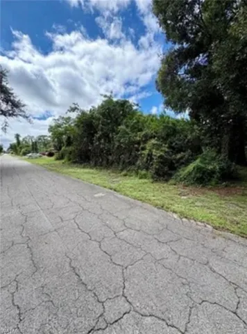 321 Jackson Ave, Lehigh Acres, Florida 33936