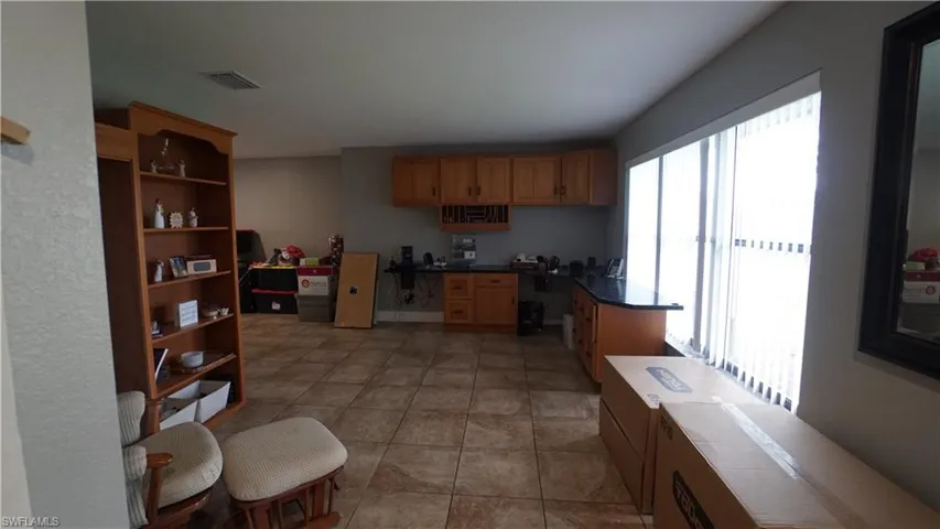 1203 33rd St, Cape Coral, Florida 33904