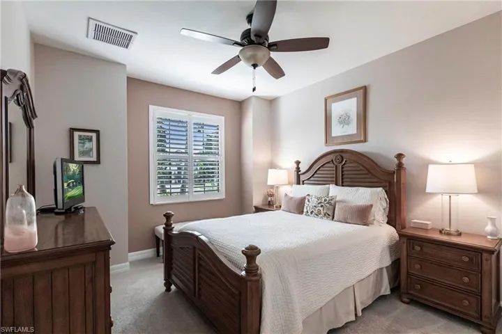 Guest Bedroom #1