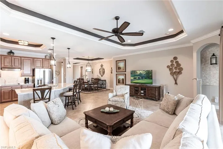 Great Room & Gourmet Kitchen