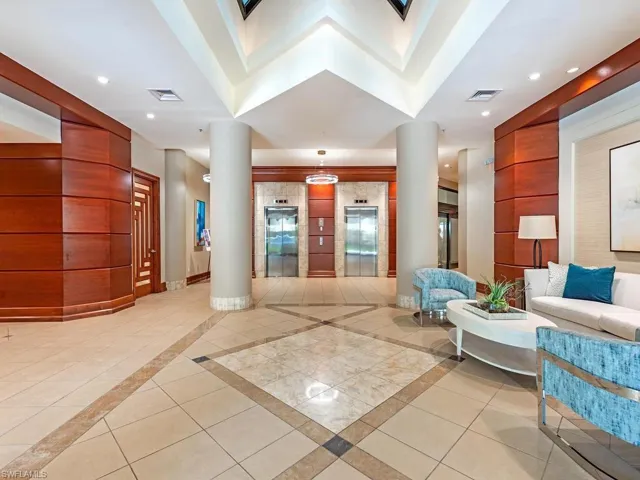 4551 Gulf Shore Blvd N 606, Naples, Florida 34103