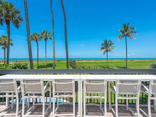 4551 Gulf Shore Blvd N 606, Naples, Florida 34103
