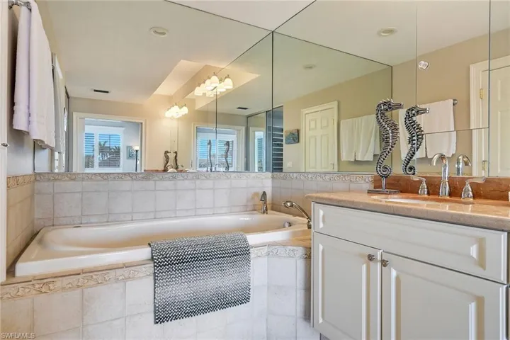Primary Bathroom Soaking Tub