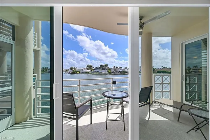 Open Balcony off of Great Room