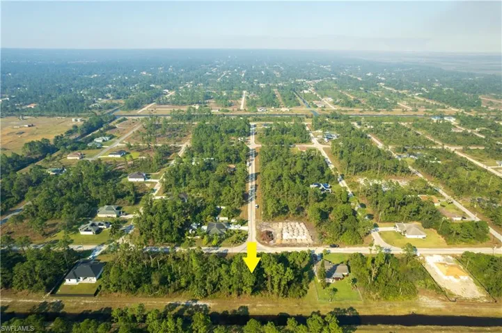 1116  Bari E ST, Lehigh Acres, FL 33974