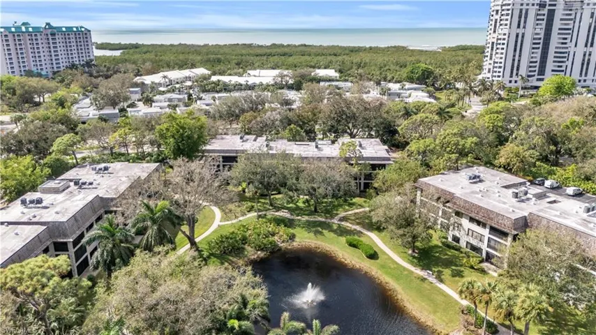 Aerial overview of property's location featuring a nearby body of water