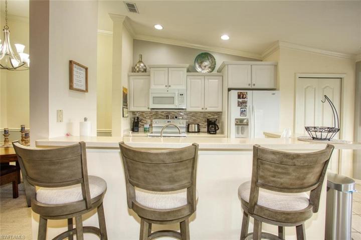 Breakfast bar