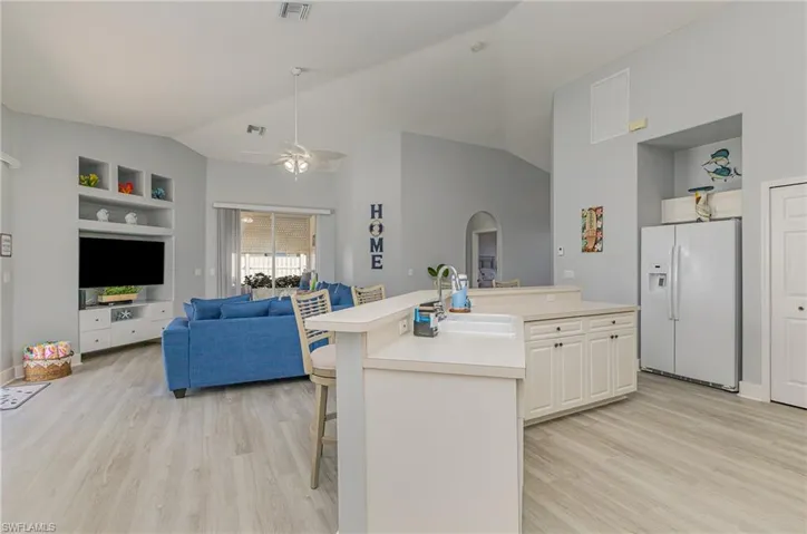 532 W Archer Pkwy, Cape Coral, Florida 33904