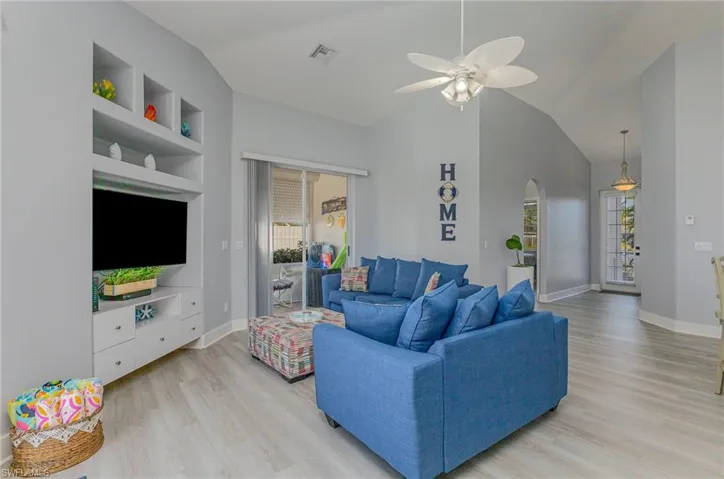 532 W Archer Pkwy, Cape Coral, Florida 33904