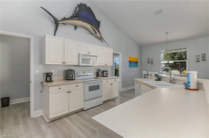 532 W Archer Pkwy, Cape Coral, Florida 33904
