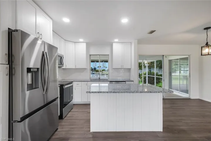 2700 W Marion Ave, Punta Gorda, Florida 33950