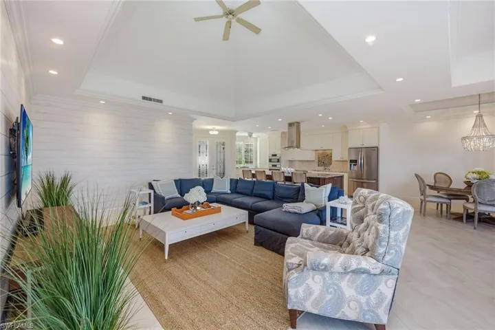 824 Hideaway Cir E 324, Marco Island, Florida 34145