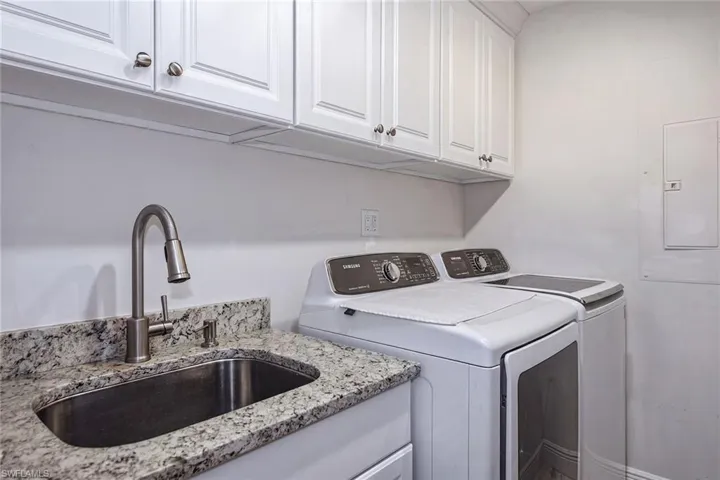 824 Hideaway Cir E 324, Marco Island, Florida 34145