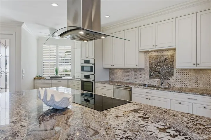 824 Hideaway Cir E 324, Marco Island, Florida 34145