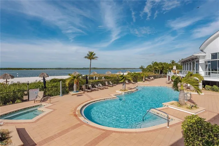 824 Hideaway Cir E 324, Marco Island, Florida 34145