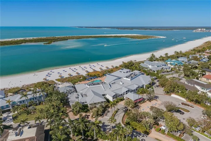 824 Hideaway Cir E 324, Marco Island, Florida 34145