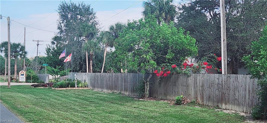 813  Big Branch NW LN, MOORE HAVEN, FL 33471