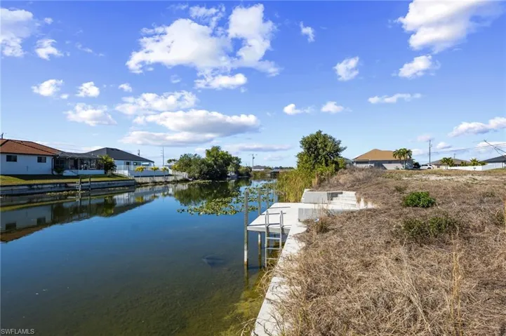 704 Nw 9th St, Cape Coral, Florida 33993