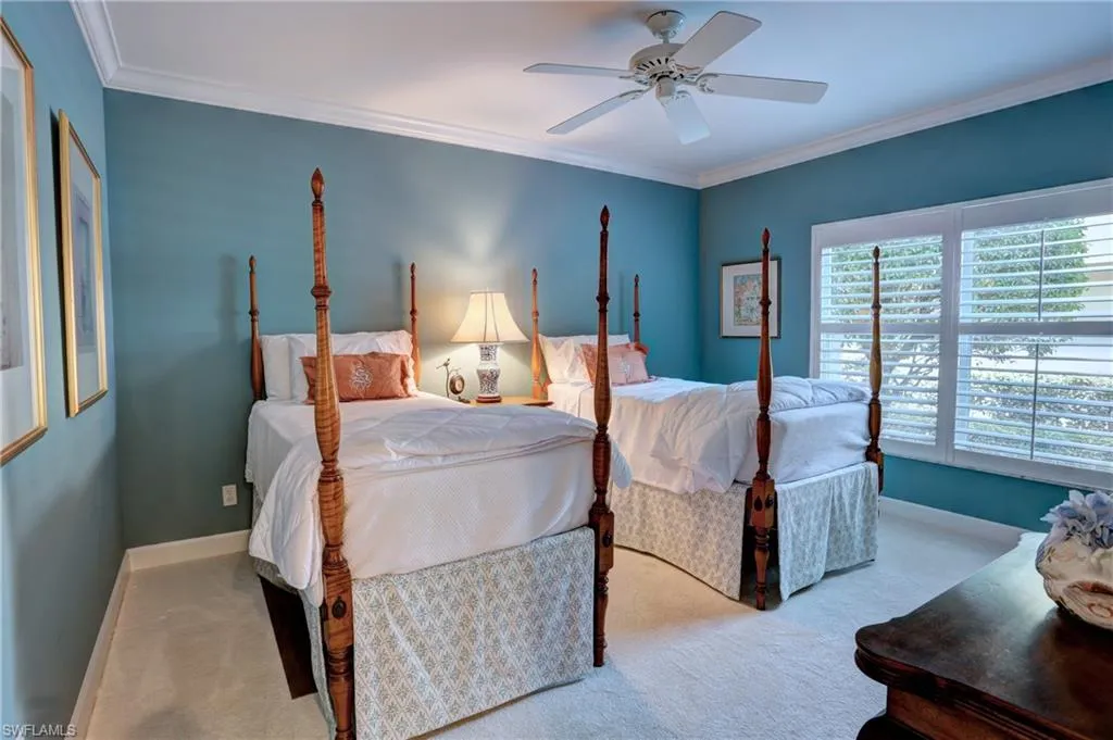 400 Wyndemere WAY, Naples, FL 34105,225047421