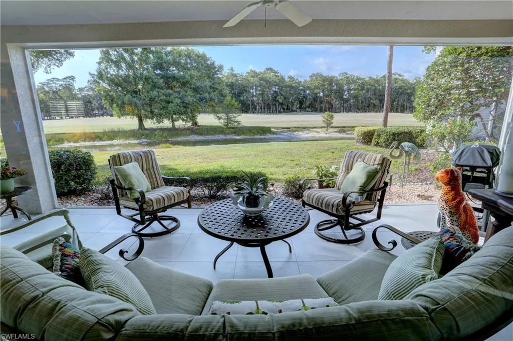400 Wyndemere WAY, Naples, FL 34105,225047421