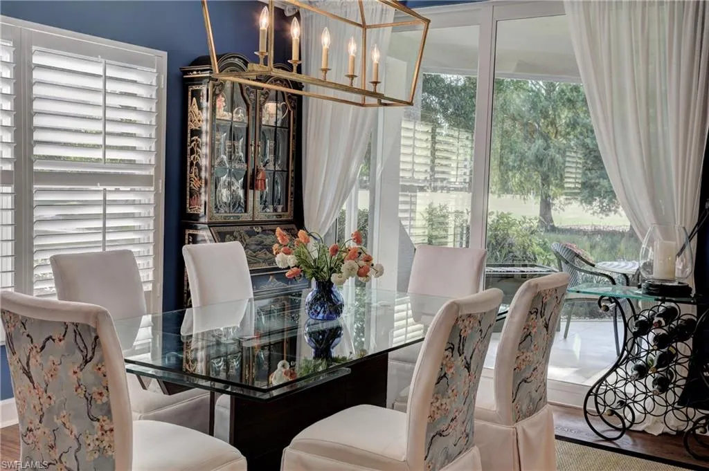 400 Wyndemere WAY, Naples, FL 34105,225047421