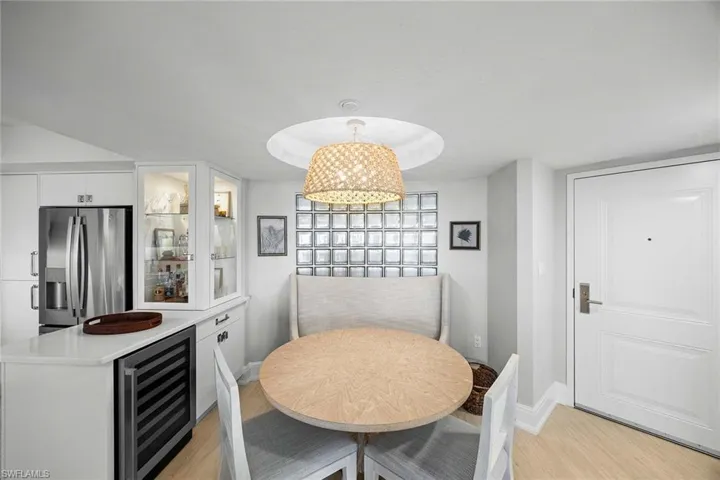 4751 Gulf Shore Blvd N 904, Naples, Florida 34103