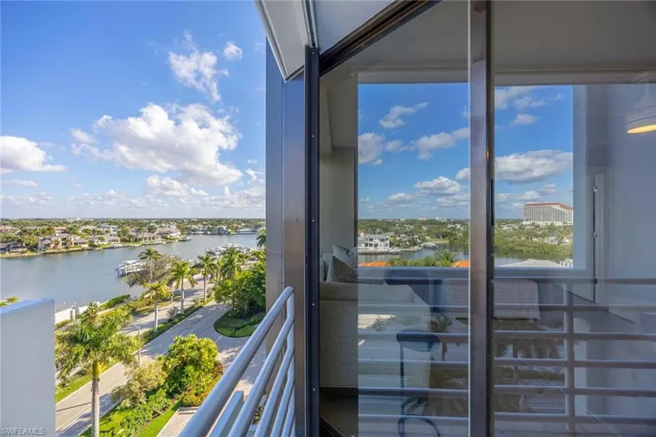 4751 Gulf Shore Blvd N 904, Naples, Florida 34103