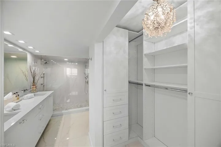 4751 Gulf Shore Blvd N 904, Naples, Florida 34103