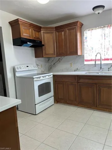 628  Hope  CIR, Immokalee, FL 34142