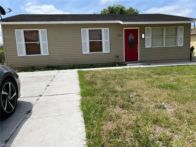 628  Hope  CIR, Immokalee, FL 34142