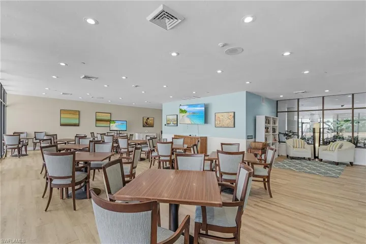 Ariel game & card room