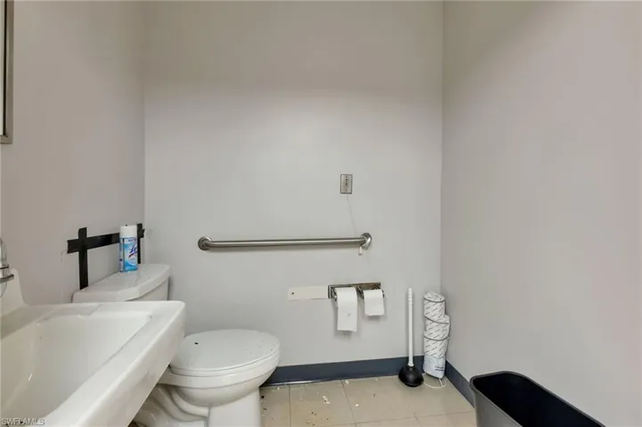 21297 Olean Blvd # B, Port Charlotte Fl 33952