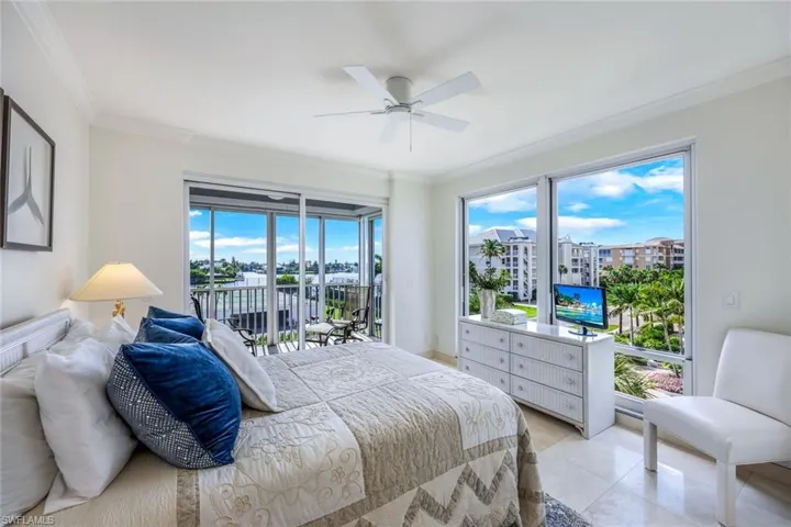 Third guest bedroom also offers a private ¾ adjoining bathroom and stunningbay views.